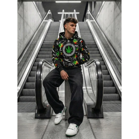 Vīriešu melns džemperis ar daudzkrāsainu apdruku Kanna O/B267