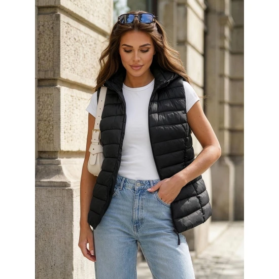 Sieviešu melna jaka ar kapuci Senti Sieviešu vestes