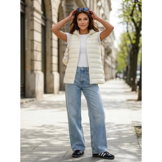 Sieviešu balta jaka ar kapuci Senti Sieviešu vestes