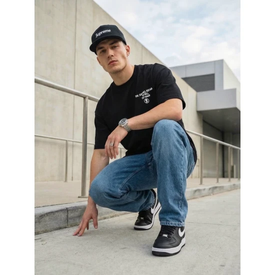 Vīriešu melns oversize t-krekls Jevin T-krekls ar saukļiem