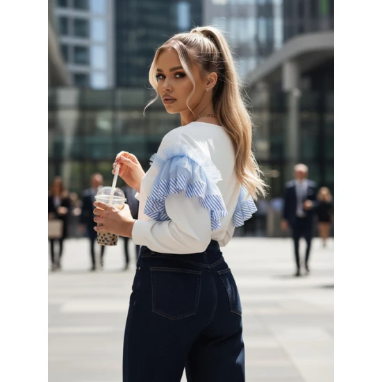 Sieviešu balts džemperis Fancy Džemperi bez kapuciņiem