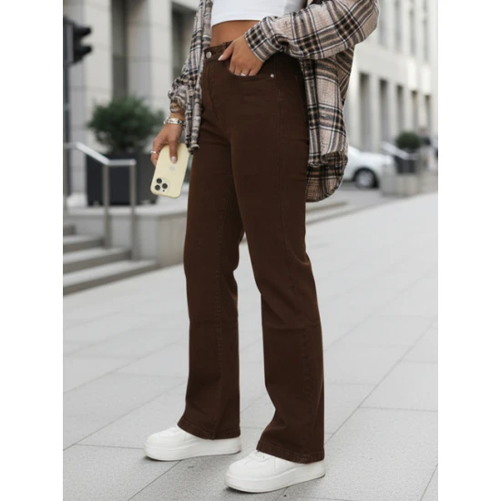 Sieviešu brūni džinsi ar augstu vidukli Lind Džinsi un bikses