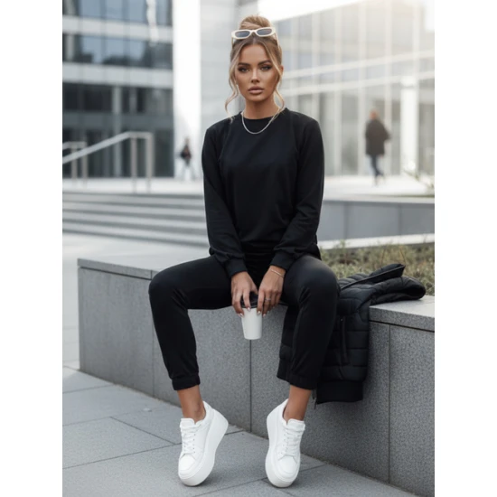 Sieviešu melns komplekts Milian Sieviešu uzvalki