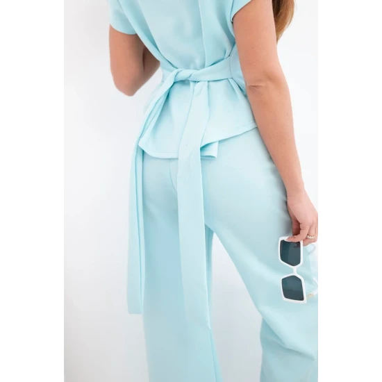 Sieviešu piparmētru komplekts ar platām biksēm Floren Sieviešu uzvalki