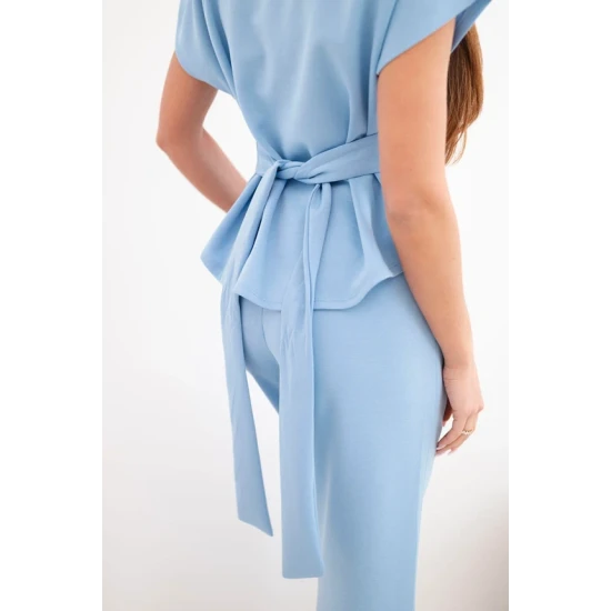 Sieviešu zils komplekts ar platām biksēm Floren Sieviešu uzvalki