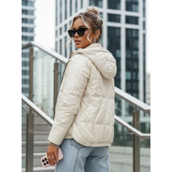 Sieviešu balta jaka Marisa Sieviešu jakas