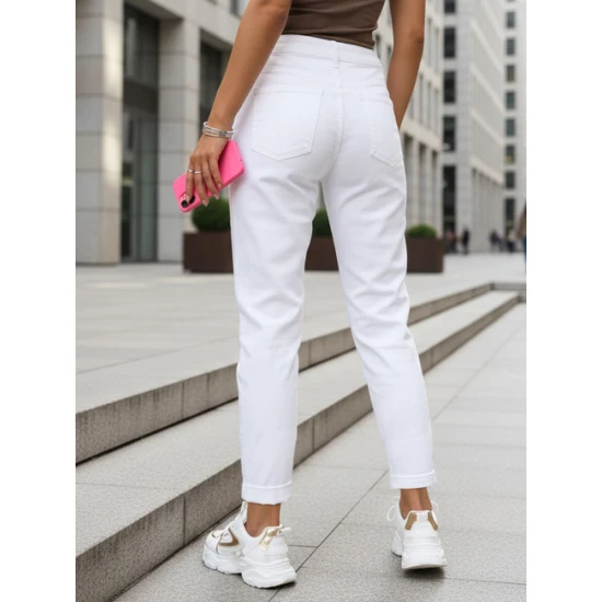 Sieviešu balti džinsi Elin Džinsi un džogeri