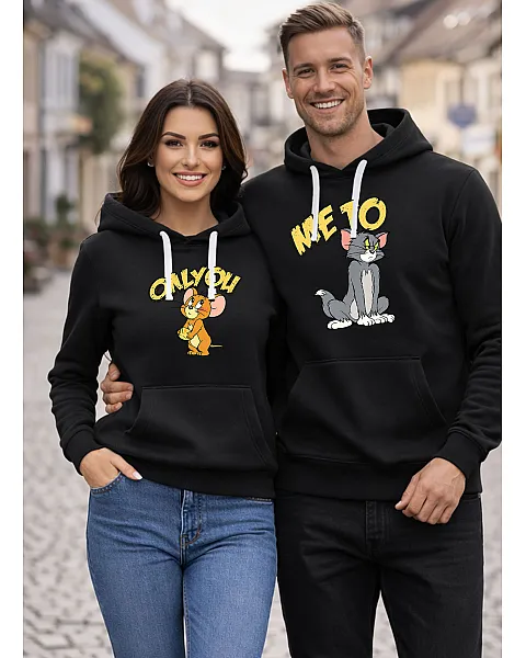 Melns sporta krekls ar kapuci Tikai tu-me to