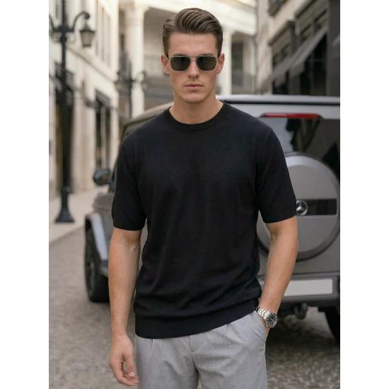 Vīriešu melnā T-krekls Summer