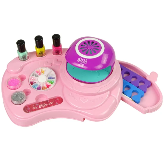 Nagu lakas komplekts ar nagu žāvētāju