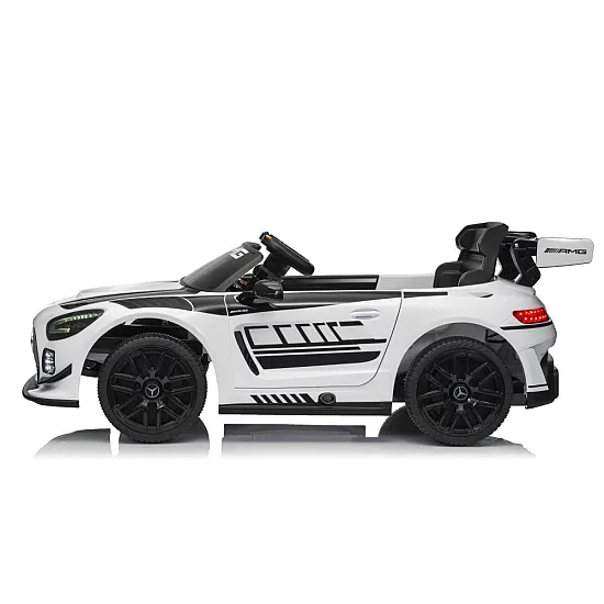 Mercedes AMG GT3 white car