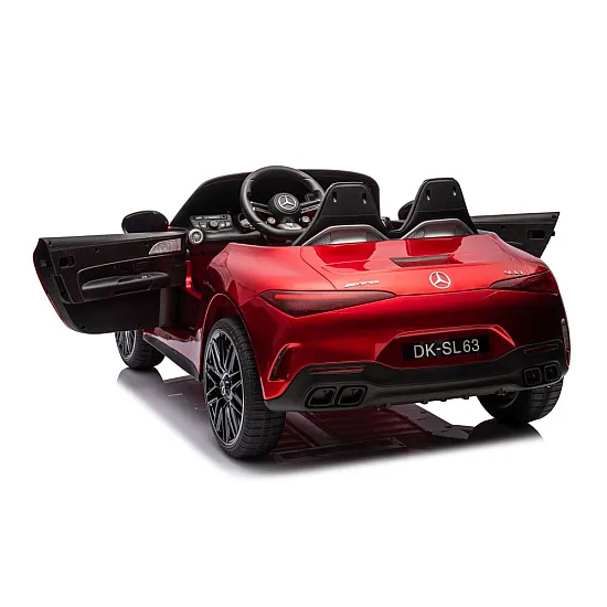 Sarkans elektromobilis Mercedes AMG SL63 Elektriskās mašīnas bērniem