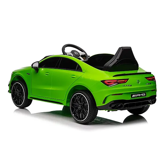 Mercedes CLA 45s AMG zaļais auto