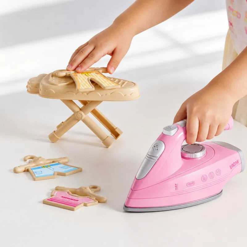 Gludināšanas komplekts ar gludekli un piederumiem