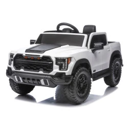 Akumulatora darbināms balts 4x4 automobilis P4 