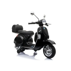 Melns Vespa akumulatora motorollers