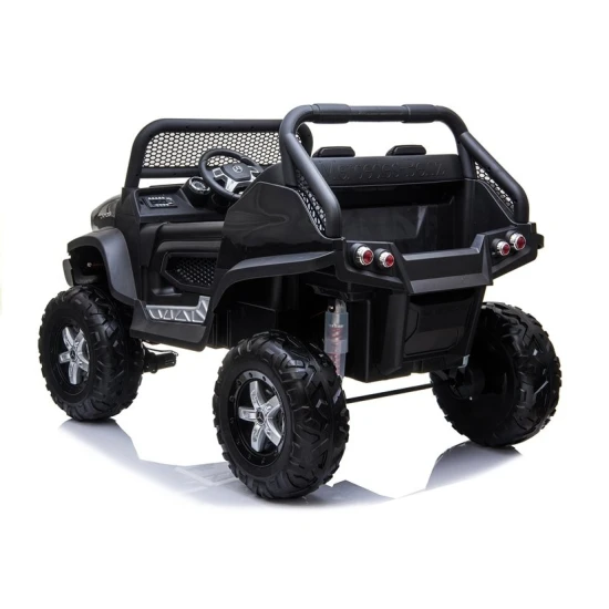 Melns Mercedes 4x4 akumulatora automobilis Automašīnas