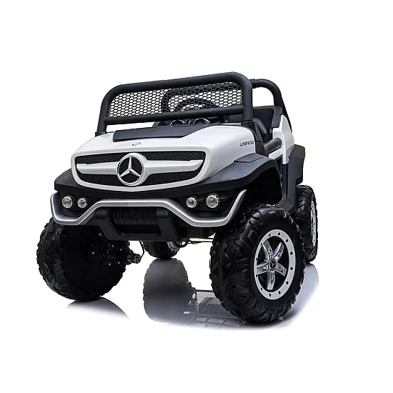 Balts Mercedes akumulatora automobilis Automašīnas
