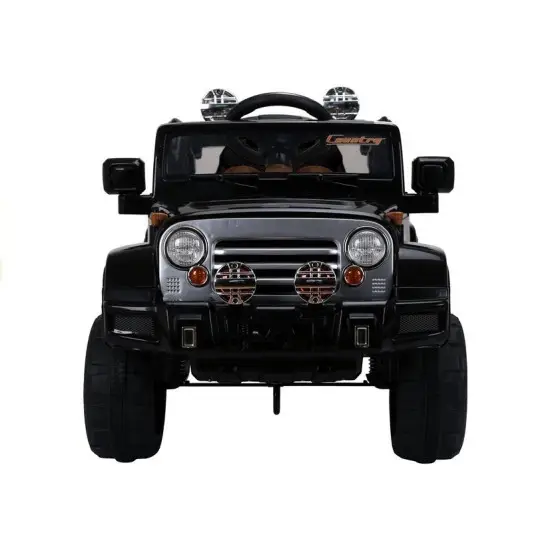 Elektriskā melnā automašīna Jeep JJ245