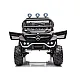 Melns akumulatora darbināms automobilis „Mercedes Unimog S“