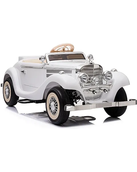 Balts akumulatora retro automobilis Mercedes 540K