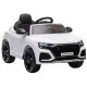 Balts Audi RS Q8 ar akumulatoru darbināms automobilis