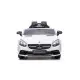 Mercedes SLC 300 elektriskais baltais automobilis