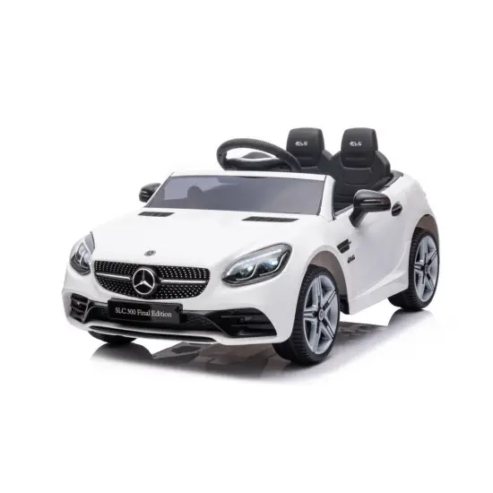 Mercedes SLC 300 elektriskais baltais automobilis