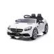 Mercedes SLC 300 elektriskais baltais automobilis