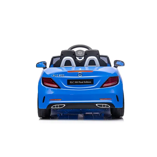 Mercedes SLC 300 sininen sähköauto