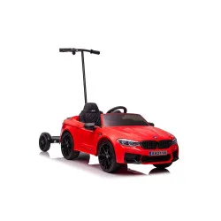 BMW M5 sarkanais elektromobilis