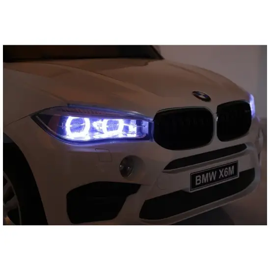 Balts BMW X6M ar akumulatoru darbināms automobilis Automašīnas