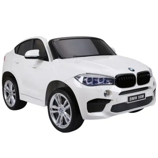 Balts BMW X6M ar akumulatoru darbināms automobilis Automašīnas
