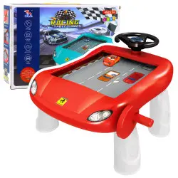 Sarkans braukšanas simulators