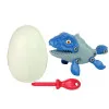 Balts dinozaura olu ar armatā Mosasaurus dinozauram. Dinozauri