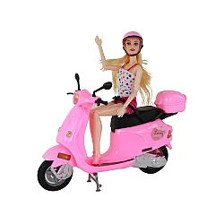 Lėlė su motorolerio komplektu.