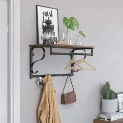 Koka drēbju pakaramais