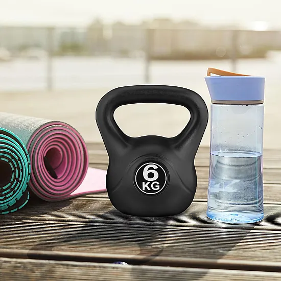Melns 6 kg kettlebell treniņiem ModernHome