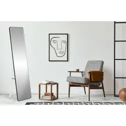 Liels stāvošs taisnstūra spogulis ar šauru rāmi, 148 cm