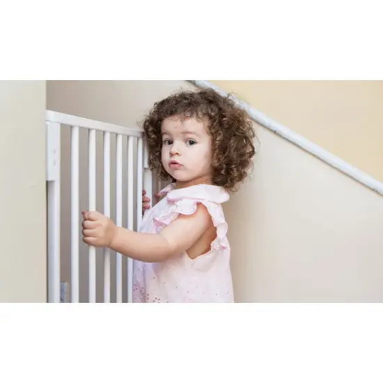 Baltas drošības vārtiņš 74–105 cm Aizsargbarjeras ECOTOYS