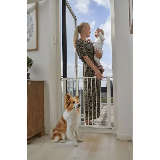 Baltas drošības vārtiņš 74–105 cm Aizsargbarjeras ECOTOYS