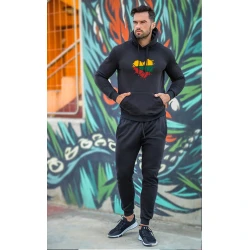 Vyriškas juodas sportinis kostiumas Vytis