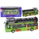 Zaļš divstāvu autobuss ar atvērtām durvīm Autobusi