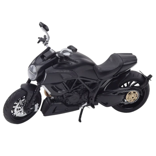 Sporta motocikls Metālisks apgaismojums Zelta elementi Melns 1:12