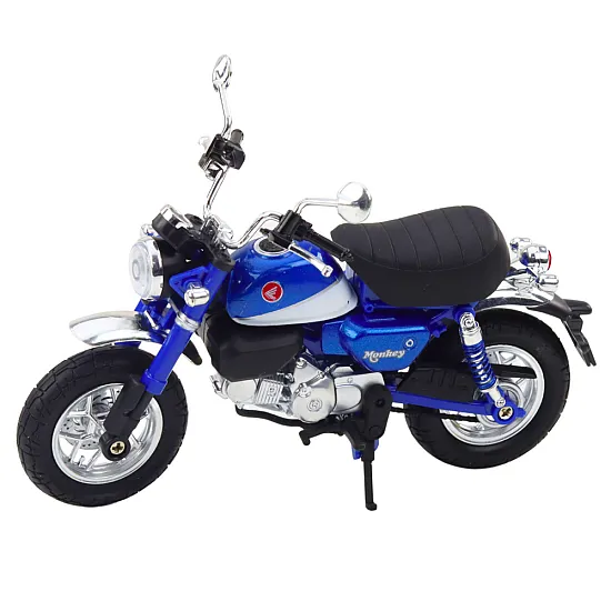 Retro klasisks zils metāla motocikls