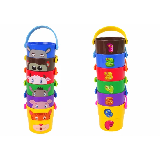 Komplekts Krāsaini spaiņi ar dzīvniekiem Vannas istabas rotaļlietas