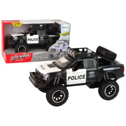 Juodas policijos visureigis